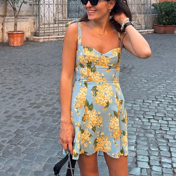 Reformation Niara Dress Carmela - Picture 2 of 7